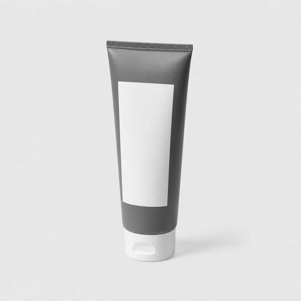 Tube de crème anti-rides homme pour peaux matures