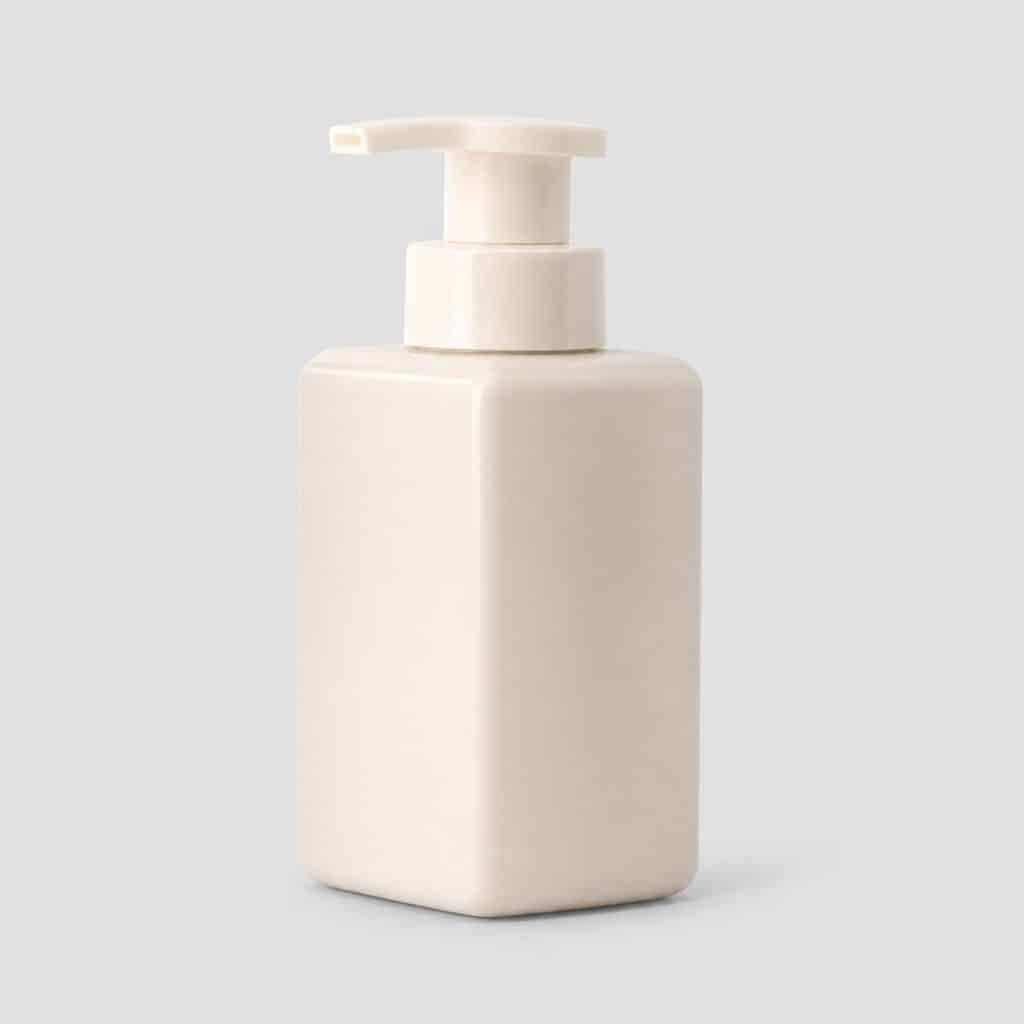 Flacon de sérum à l'acide glycolique pour teint lissé